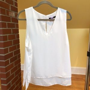 Closet CLOSING tomorrow! BR Tank
